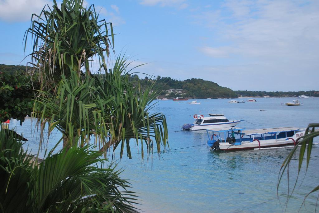 Rama Beach Inn Nusa Lembongan  Exterior photo